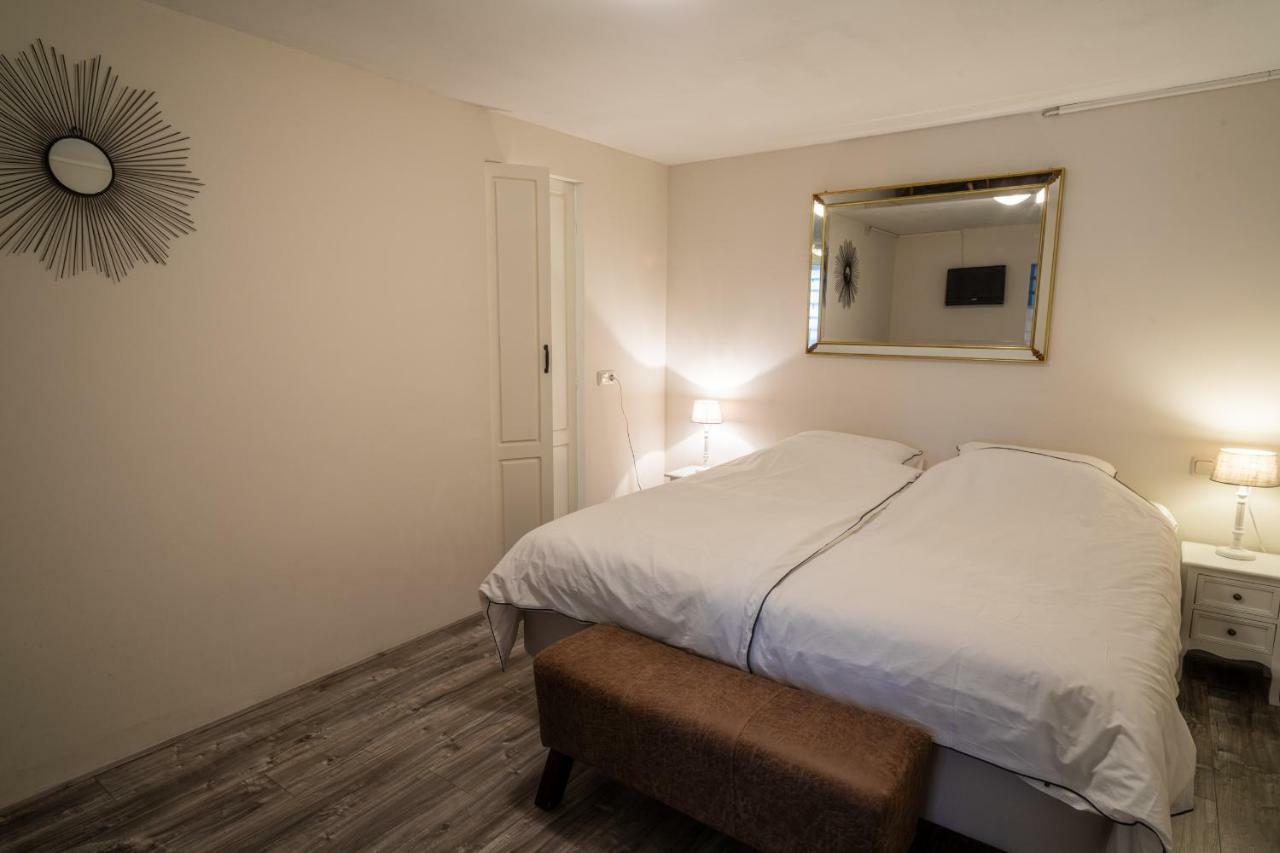 Sleep&stay Floris Iv Apartment *